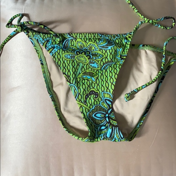 Victoria's Secret Other - VICTORIAS SECRET SWIM BOTTOMS